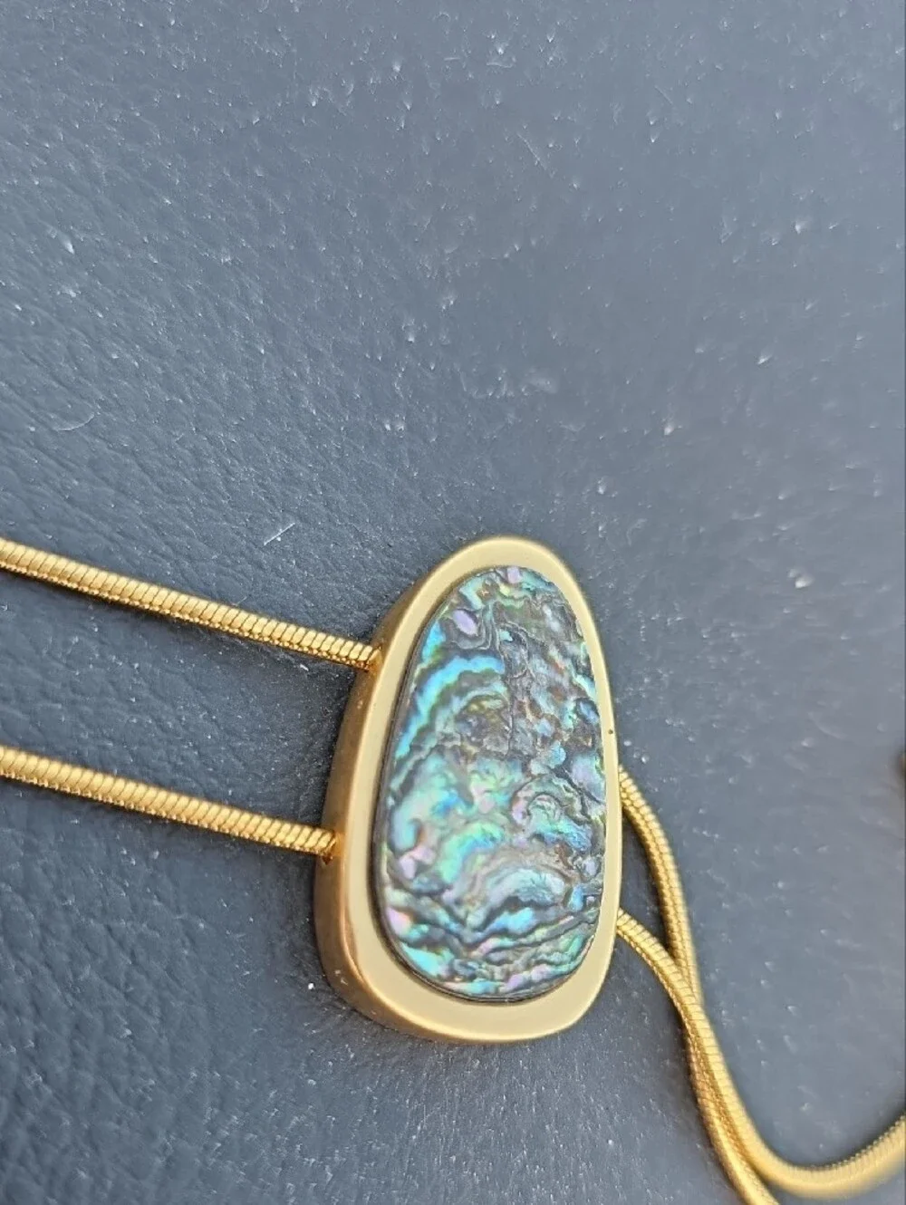 Madewell Gold Abalone Drop Pendant Layered Necklace - Picture 2 of 4
